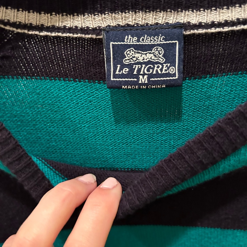 Le Tigre Men's V-Neck Sweater in Teal and Black